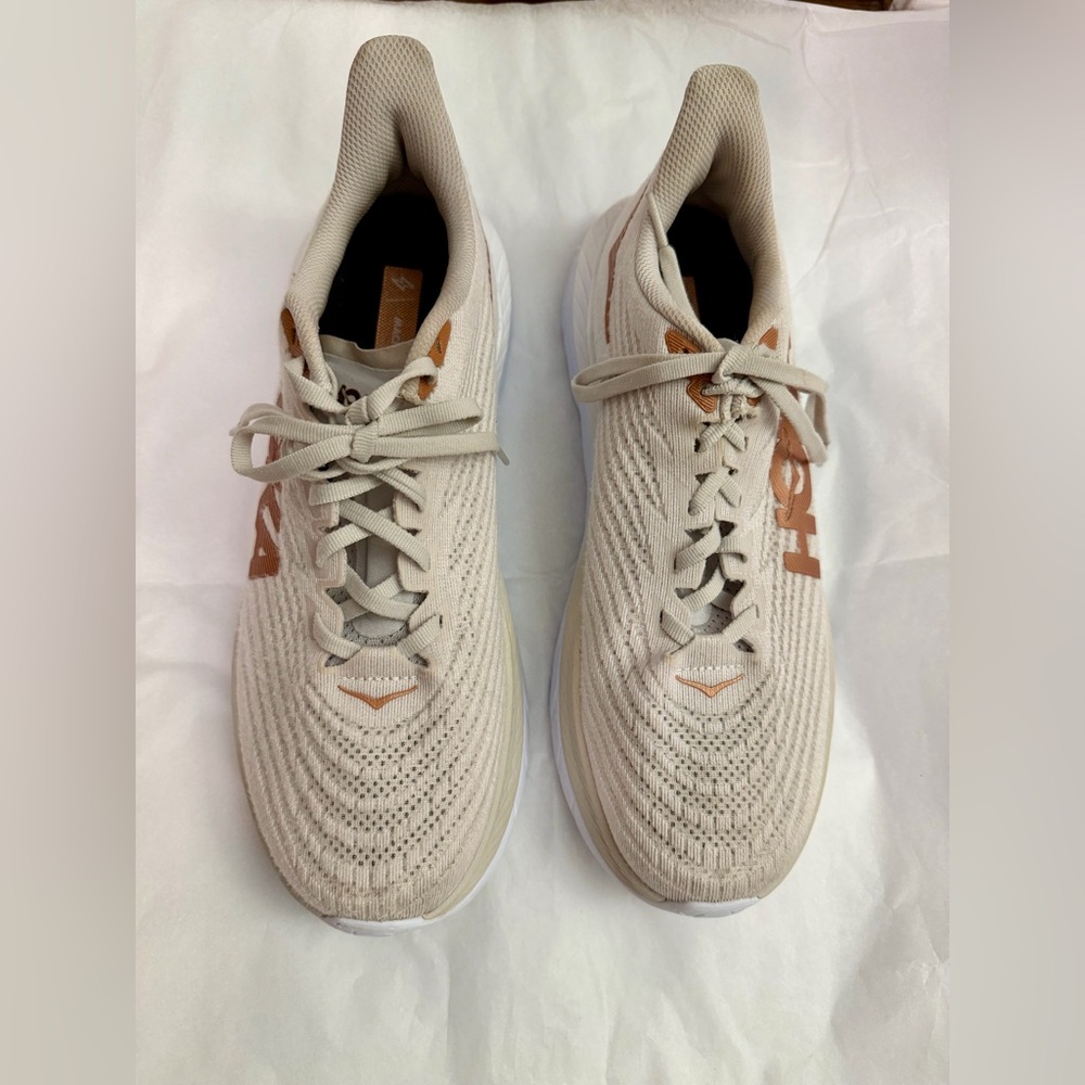 HOKA Mach 5 “Shifting Sand/Eggnog” | 10W  | Sold Out | Retired Color Scheme